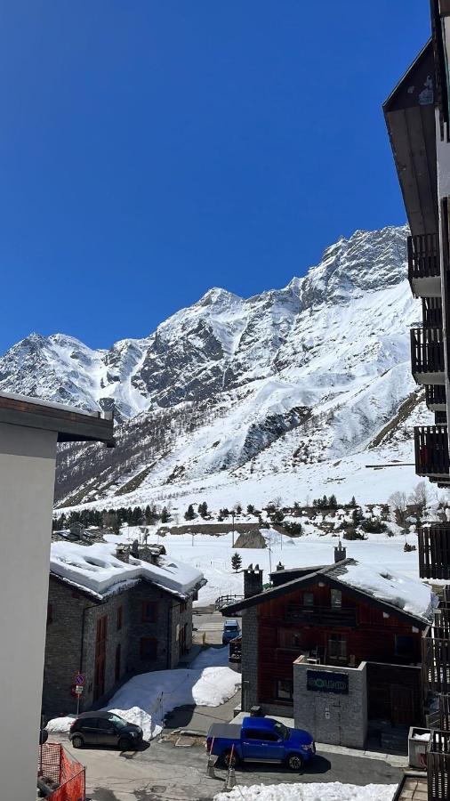 Trilocale Centro Cervinia Apartment Breuil-Cervinia Exterior photo