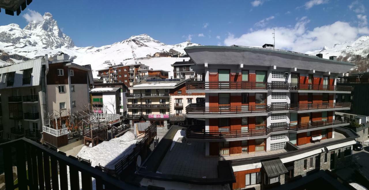 Trilocale Centro Cervinia Apartment Breuil-Cervinia Exterior photo